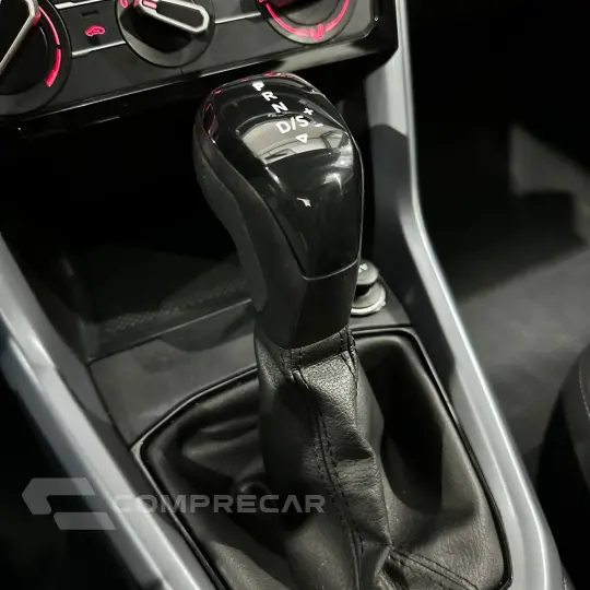 T-Cross 200 TSI 1.0  Flex 12V 5p Aut.