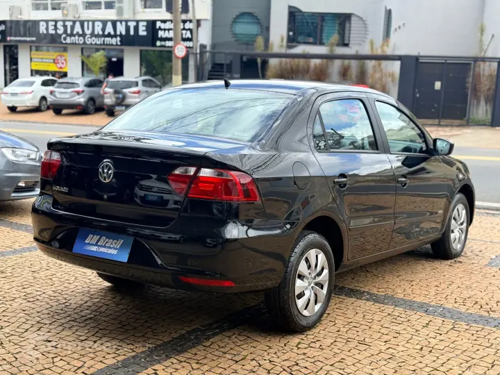 VOYAGE 1.0 12V MPI Totalflex