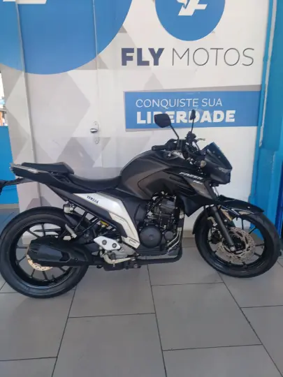 FZ25 FAZER