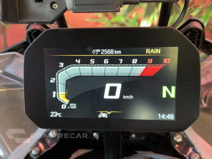 1300R GS