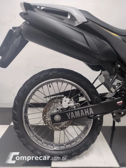 XTZ 250 Lander