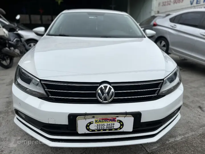 JETTA 2.0 TSI HIGHLINE 211CV GASOLINA 4P TIPTRONIC
