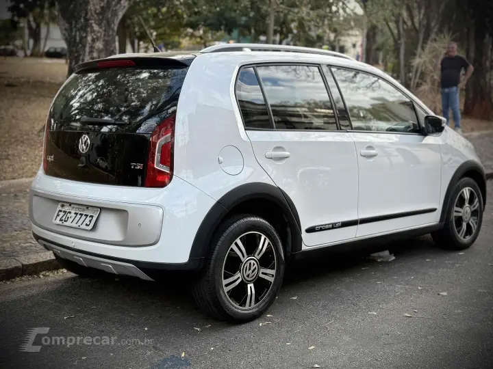 CROSS UP 1.0 TSI 12V FLEX 4P MANUAL