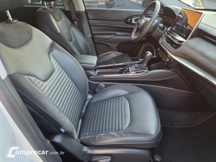 COMMANDER 1.3 T270 TURBO FLEX LIMITED AT6