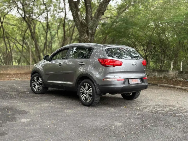 SPORTAGE 2.0 LX 4X2 16V FLEX 4P AUTOMÁTICO