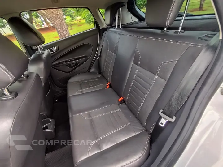 FIESTA 1.6 TITANIUM HATCH 16V FLEX 4P MANUAL