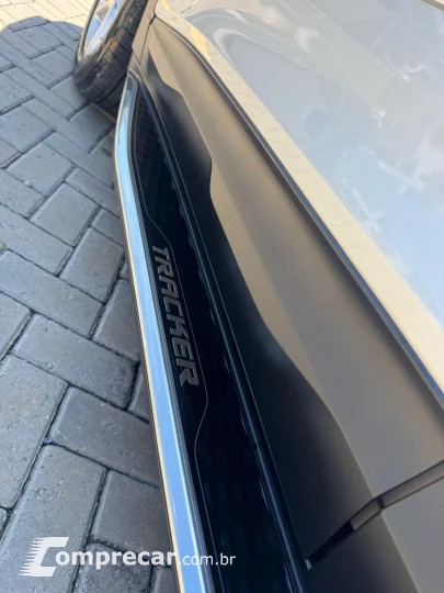 Tracker LT 1.0 Turbo