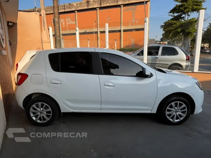 SANDERO