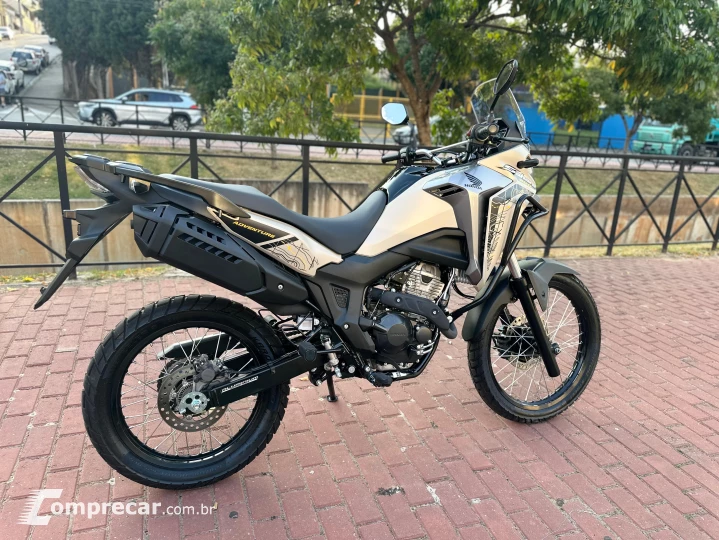 XRE 300 SAHARA ADV