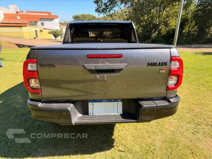 HILUX 2.8 D-4D TURBO DIESEL CD GR-S 4X4 AUTOMÁTICO