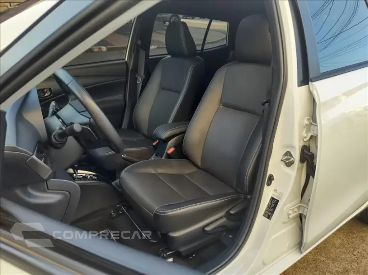 YARIS 1.5 16V XLS