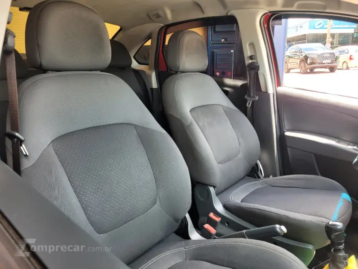 Grand Siena ATTRACTIVE 1.0 Flex 8V 4p