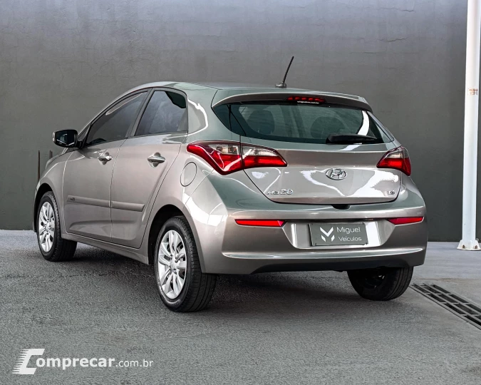 HB20 1.6 Comfort Plus 16V