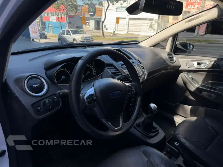 FIESTA 1.6 Titanium Hatch 16V