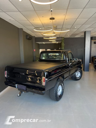 F-1000 3.9 Super Serie 4X2 CS 8V Turbo