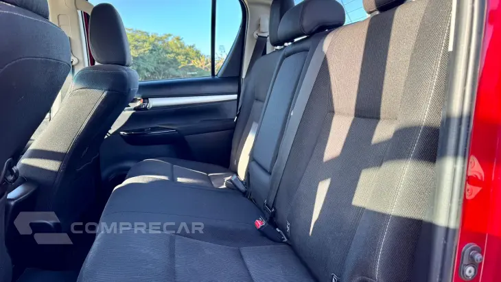 HILUX 2.7 SR 4X2 CD 16V