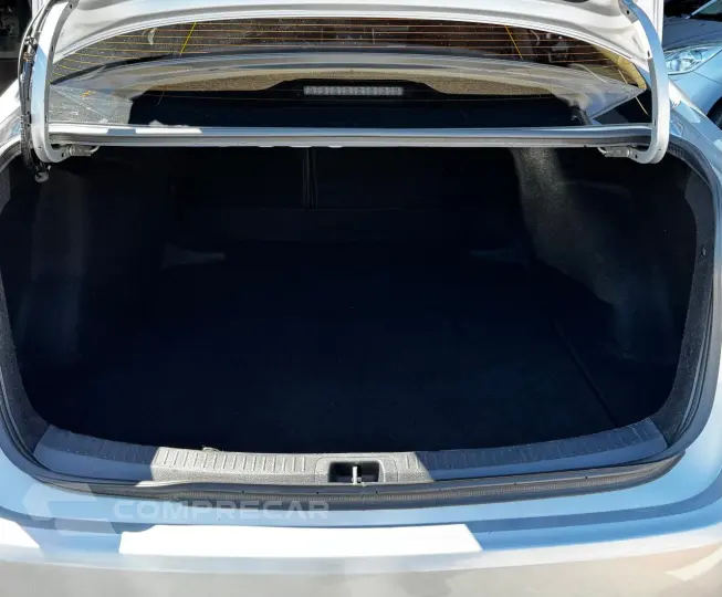 COROLLA 1.8 VVT-I Hybrid Altis