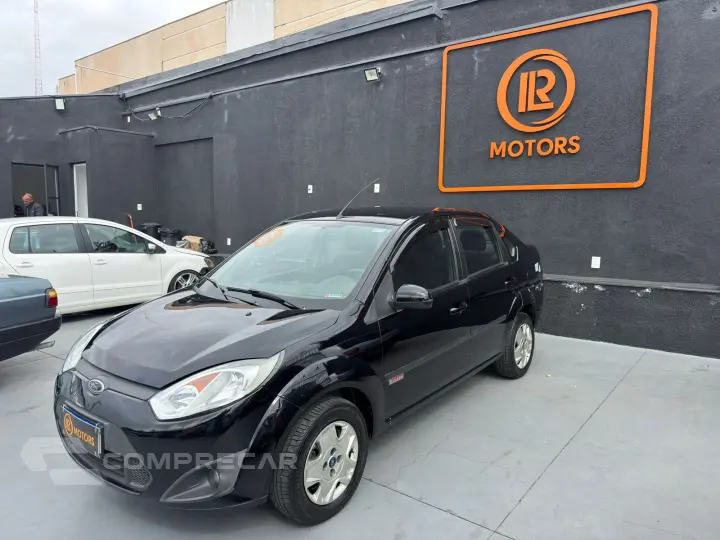 FIESTA 1.6 Rocam Sedan 8V