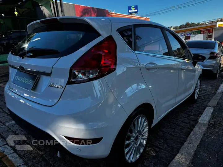 Fiesta TITANIUM 1.6 16V Flex Mec.