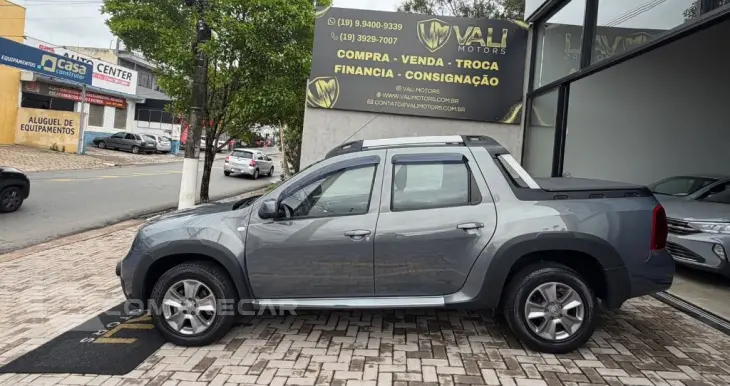 DUSTER OROCH Dyna. 2.0 Flex 16V Aut.