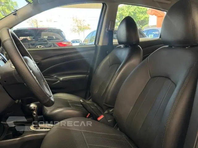 VERSA - 1.6 16V UNIQUE 4P XTRONIC
