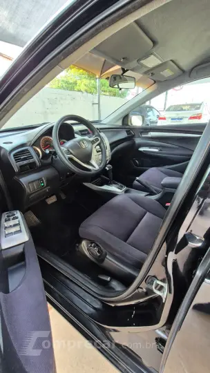 CITY 1.5 EX Sedan 16V