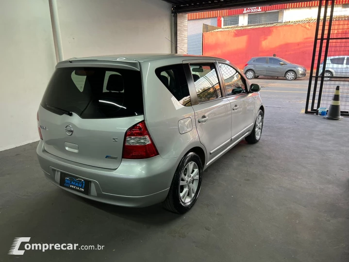 LIVINA 1.6 S 16V