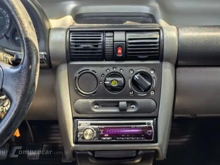 CLASSIC 1.0 MPFI LS 8V FLEX 4P MANUAL