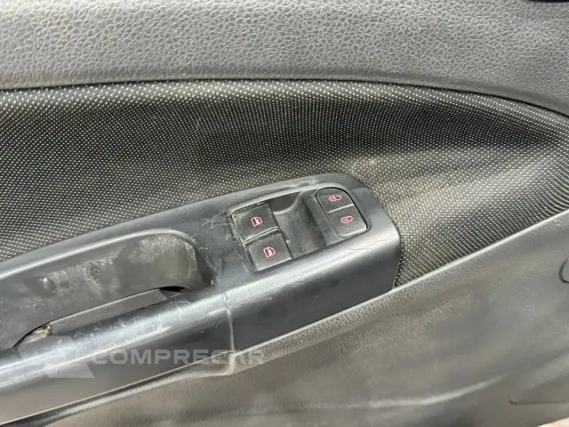 GOL - 1.0 12V MPI TOTAL 4P MANUAL