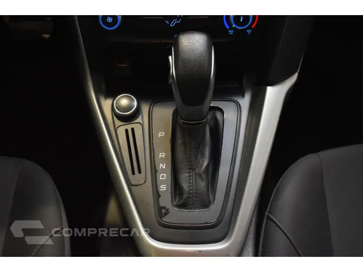 FOCUS 2.0 SE FASTBACK 16V FLEX 4P POWERSHIFT