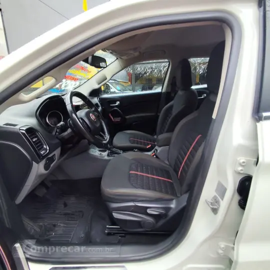 Toro Freedom 2.4 16V Flex Aut.