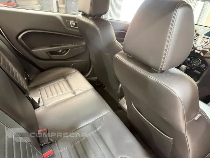 Fiesta Sedan 1.6 4P FLEX TITANIUM PLUS POWERSHIFT AUTOMÁTICO