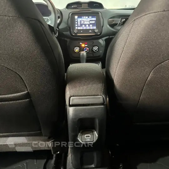 Renegade Sport T270 1.3 TB 4x2 Flex Aut.