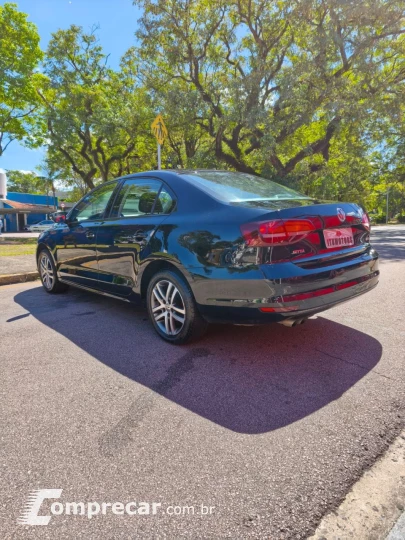 Jetta 1.4 16V 4P TSI CONFORTLINE AUTOMÁTICO