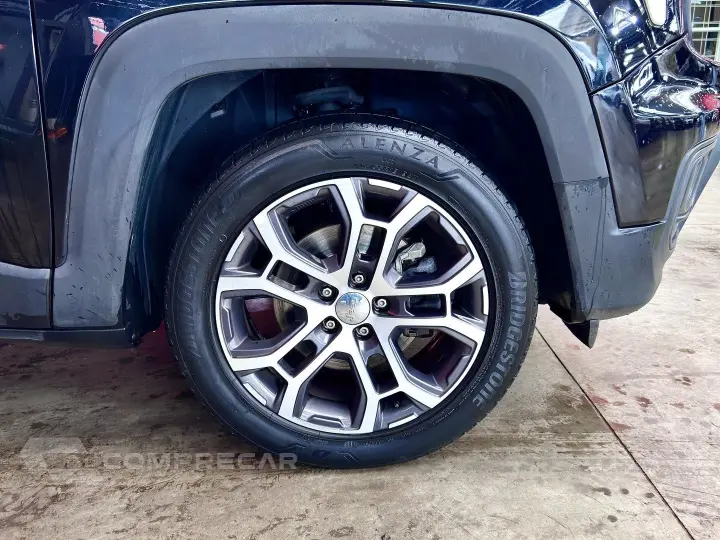 RENEGADE 1.3 T270 TURBO FLEX LONGITUDE AT6