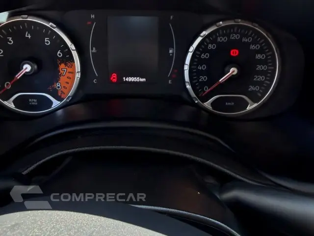 RENEGADE - 1.8 16V LONGITUDE 4P AUTOMÁTICO