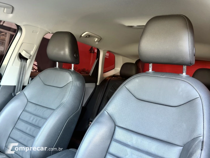 TAOS 1.4 250 TSI TOTAL FLEX COMFORTLINE AUTOMÁTICO
