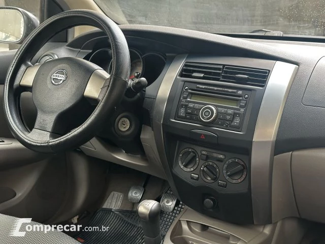 LIVINA - 1.6 SL 16V 4P MANUAL