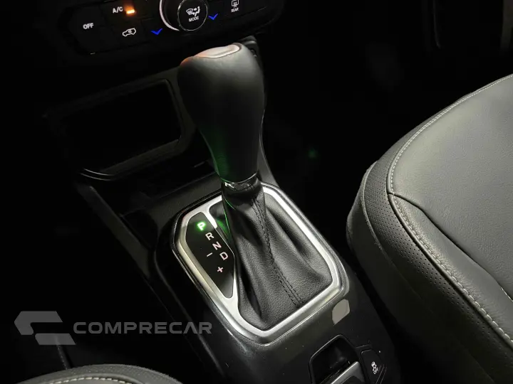 RENEGADE 1.3 T270 TURBO FLEX LONGITUDE AT6