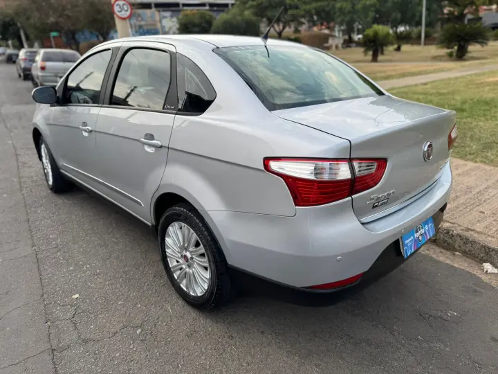 Grand Siena 1.6 Essence