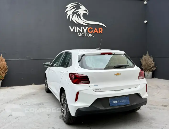 ONIX HATCH LT 1.0 12V Flex 5p Mec.