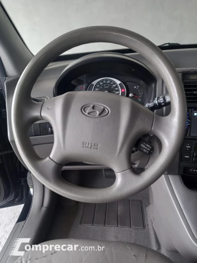 TUCSON 2.0 MPFI GLS 16V 143cv 2WD