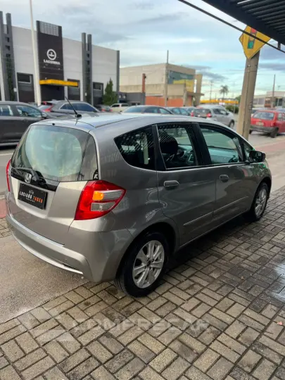 FIT 1.4 LX 8V