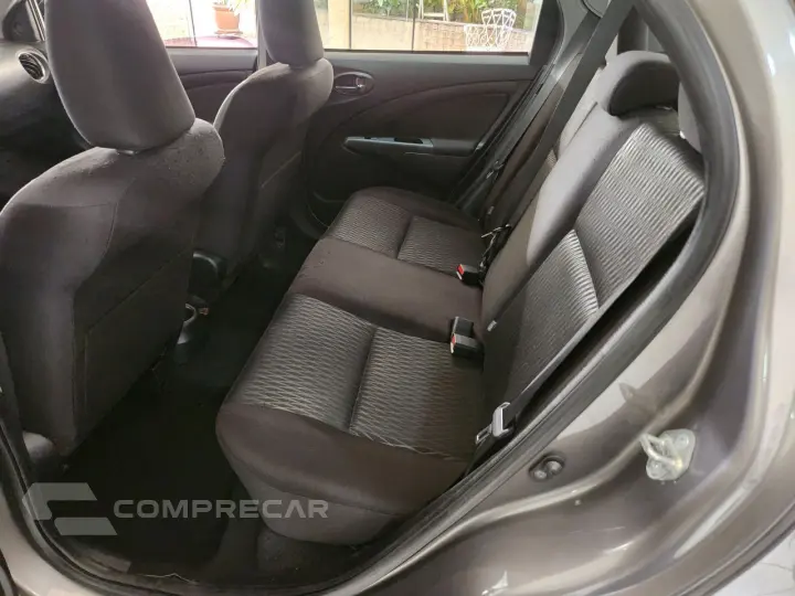 Etios Hatch 1.5 16V 4P FLEX X PLUS AUTOMÁTICO