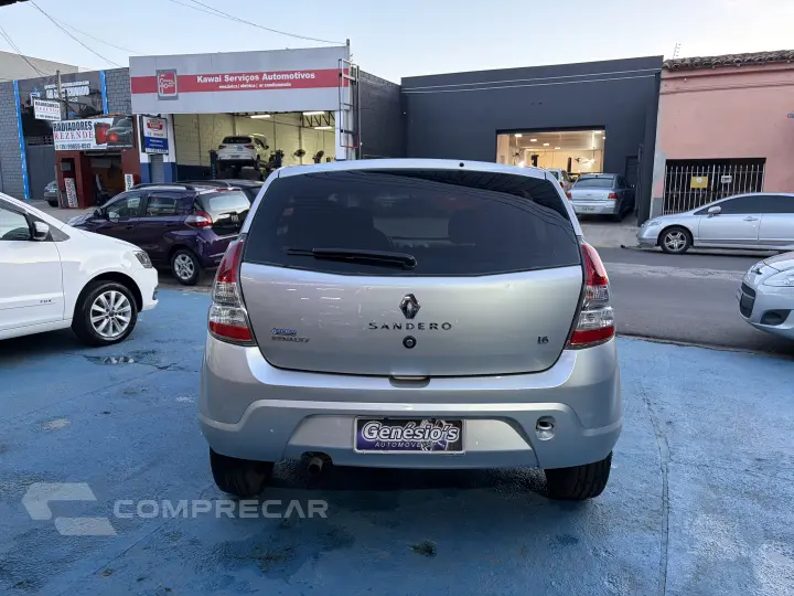 SANDERO 1.6 Expression 8V Hi-torque