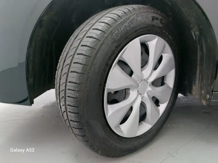 208 1.0 6V FLEX LIKE MANUAL