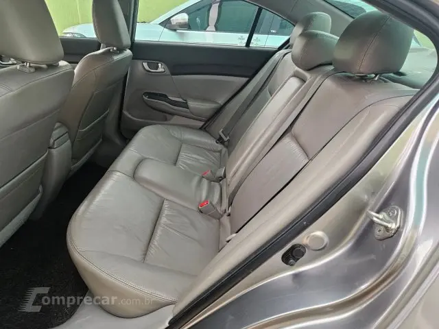 CIVIC - 1.8 LXL 16V 4P AUTOMÁTICO