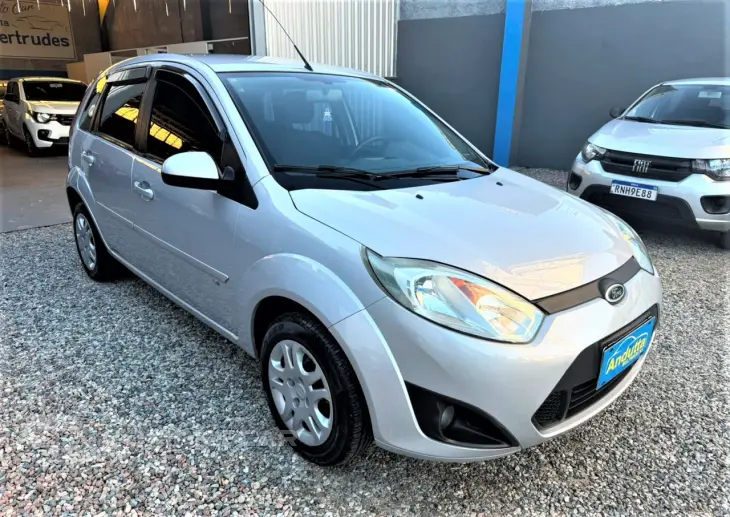 Fiesta Hatch 1.6 4P SE FLEX