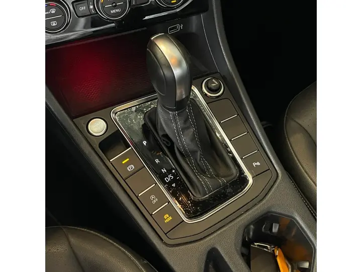 JETTA 1.4 250 TSI TOTAL FLEX R-LINE TIPTRONIC