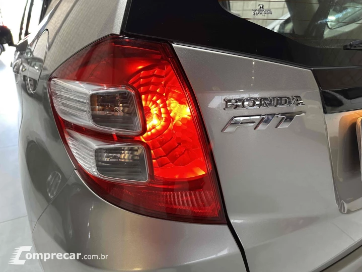 FIT 1.4 LXL 16V FLEX 4P AUTOMÁTICO